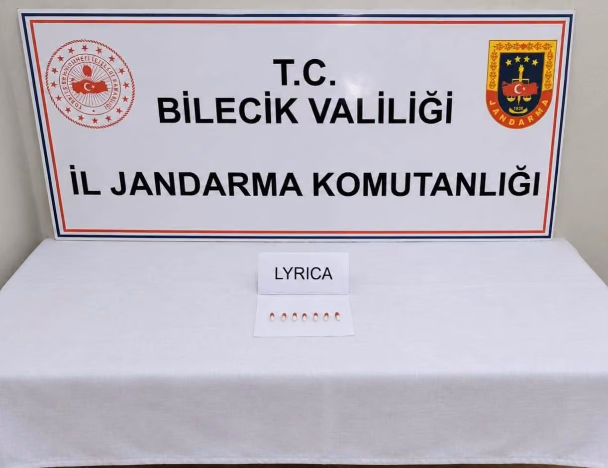 Bilecik’te yol kontrolünde uyuşturucu hap ele geçirildi