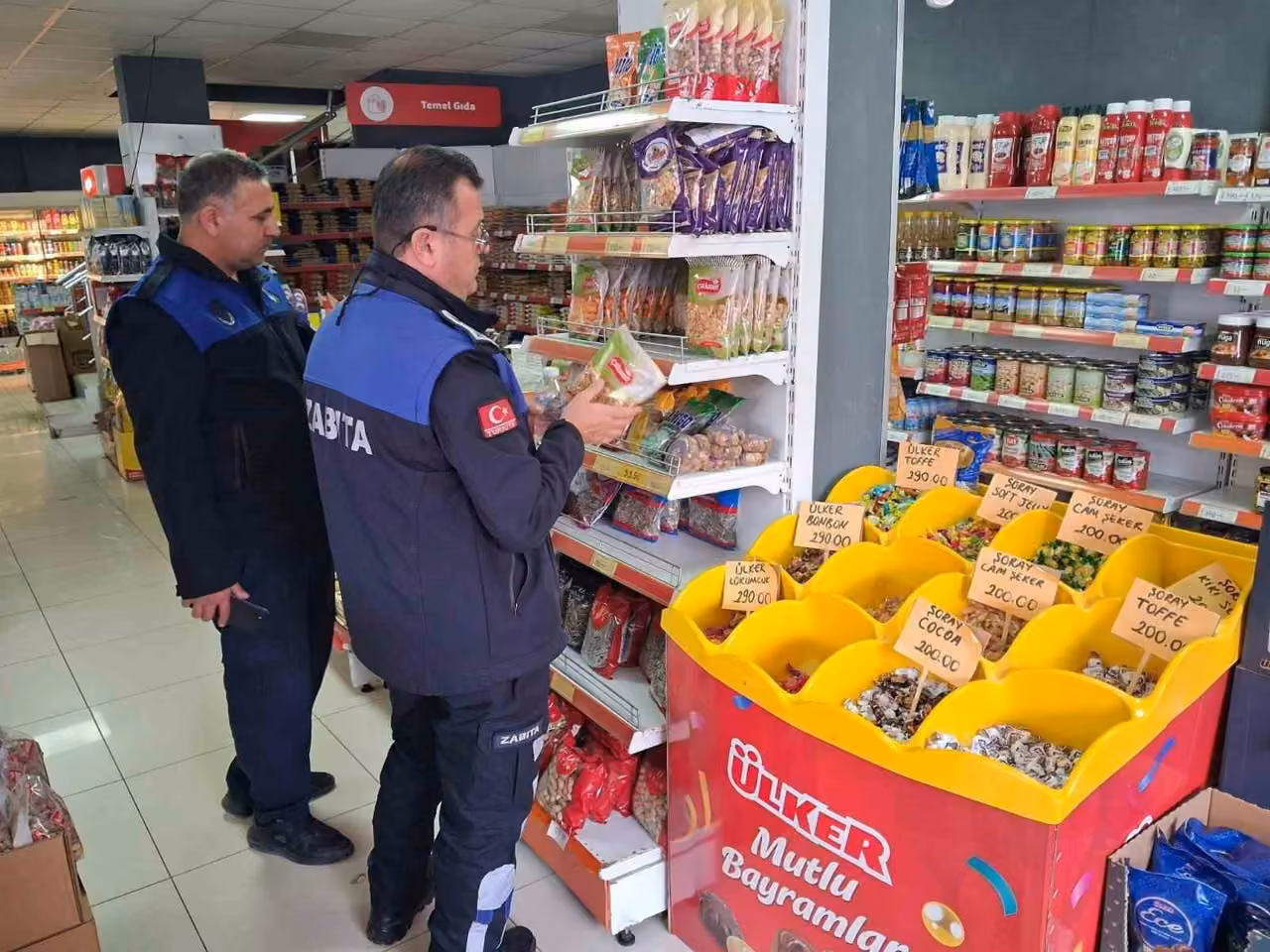 Bilecik’te raf ve kasa fiyatları mercek altında