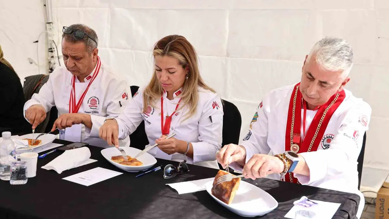 Ankara ‘da 3. Geleneksel Serhat İlleri Yöresel Yemek Yarışması’ düzenlendi