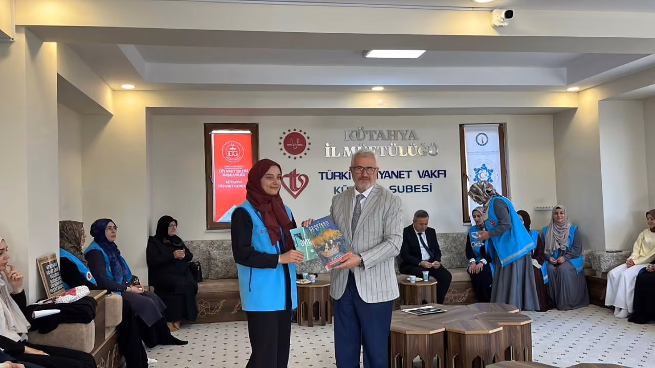Kütahya’da gençlerin gönül dünyasına dokunan buluşma